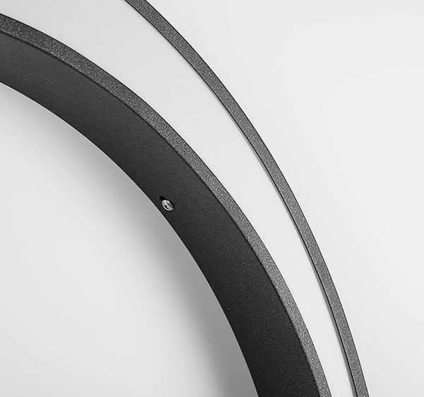 Lights of Scandinavia – Eclipse – Wasserdichte LED-Wandleuchte für den Außenbereich (IP65). Warmweißes LED-Band (3000 K) mit einer Lebensdauer von über 30.000 Stunden.